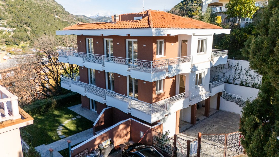 Apartment in Bordighera, Liguria, Italy 1 - 16819348