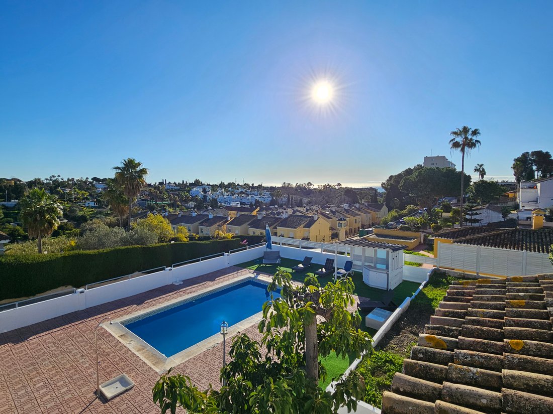 Villa in Estepona, Andalusia, Spain 2 - 17139011