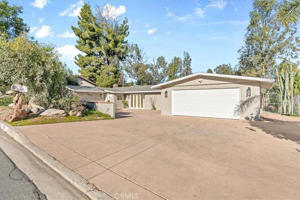 House in Jurupa Valley, California, United States 3 - 17138958