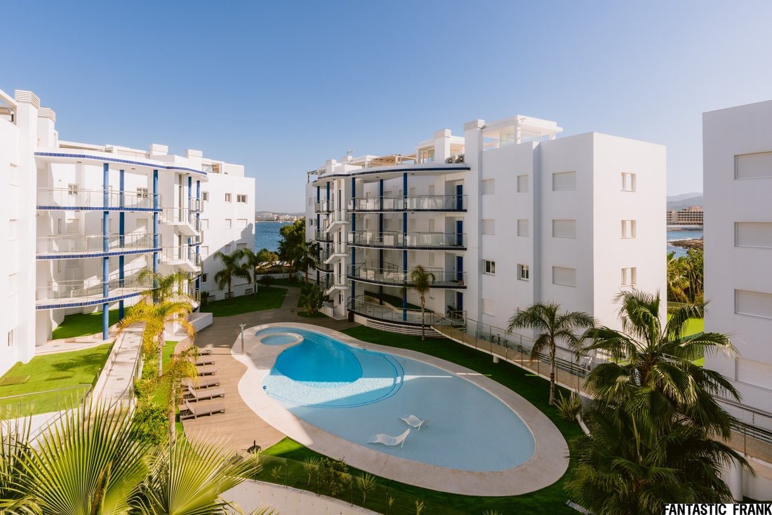 Penthouse in Sant Josep de sa Talaia, Balearic Islands, Spain 1 - 14838078