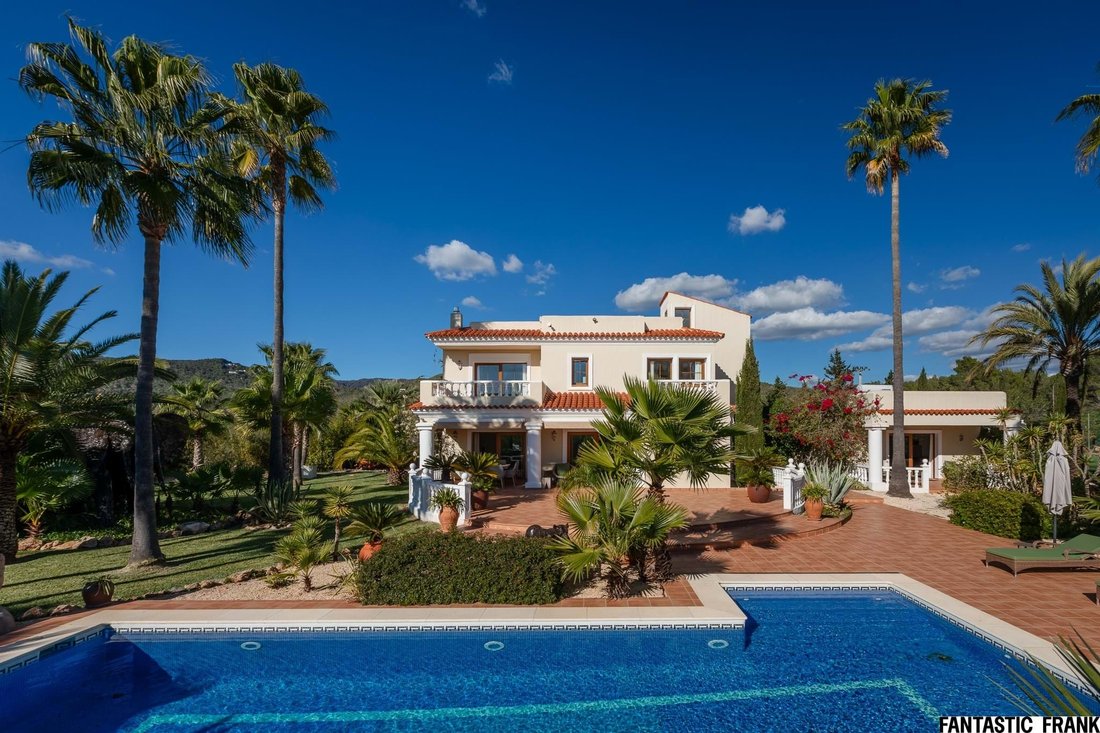 Villa in Sant Josep de sa Talaia, Balearic Islands, Spain 2 - 16799633