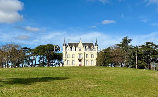 château à Écouflant, Pays de la Loire, France 1