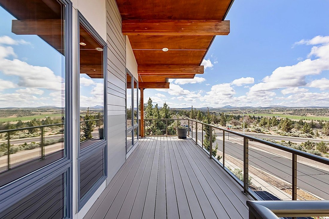 House in Madras, Oregon, United States 1 - 17139832