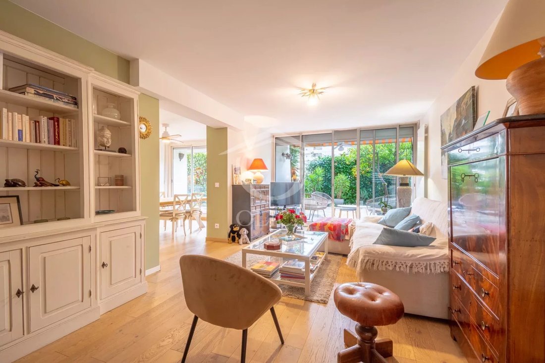 Apartment in Antibes, Provence-Alpes-Côte d'Azur, France 3 - 17139393