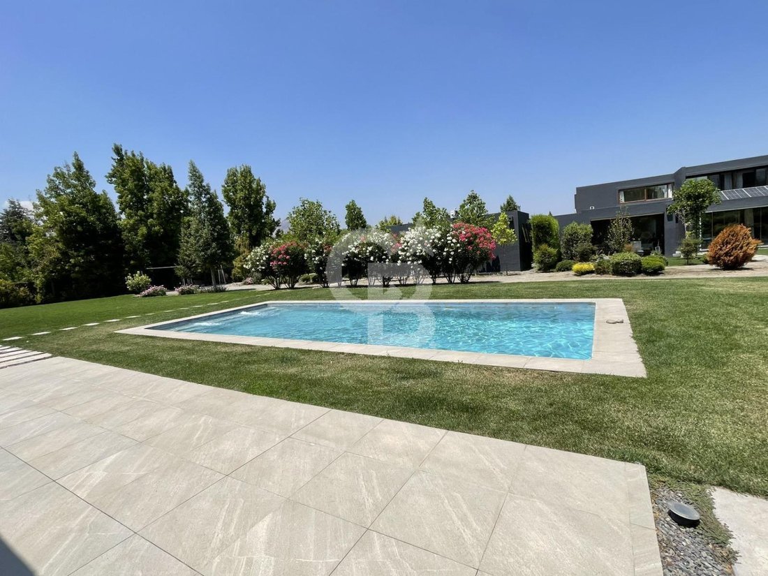 House in Chicureo, Santiago Metropolitan Region, Chile 1 - 17139759