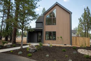 House in Sisters, Oregon, United States 1 - 17139811
