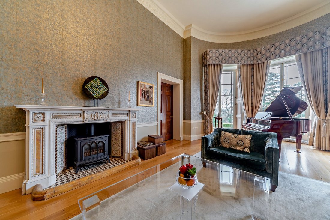 Apartment in Purley On Thames, England 4 - 17139706