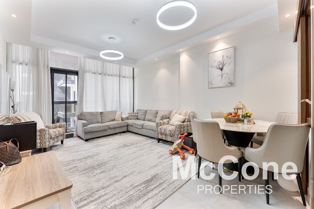 Apartment in Al Barsha South 5, Al Barsha, Dubai 1 - 17139715