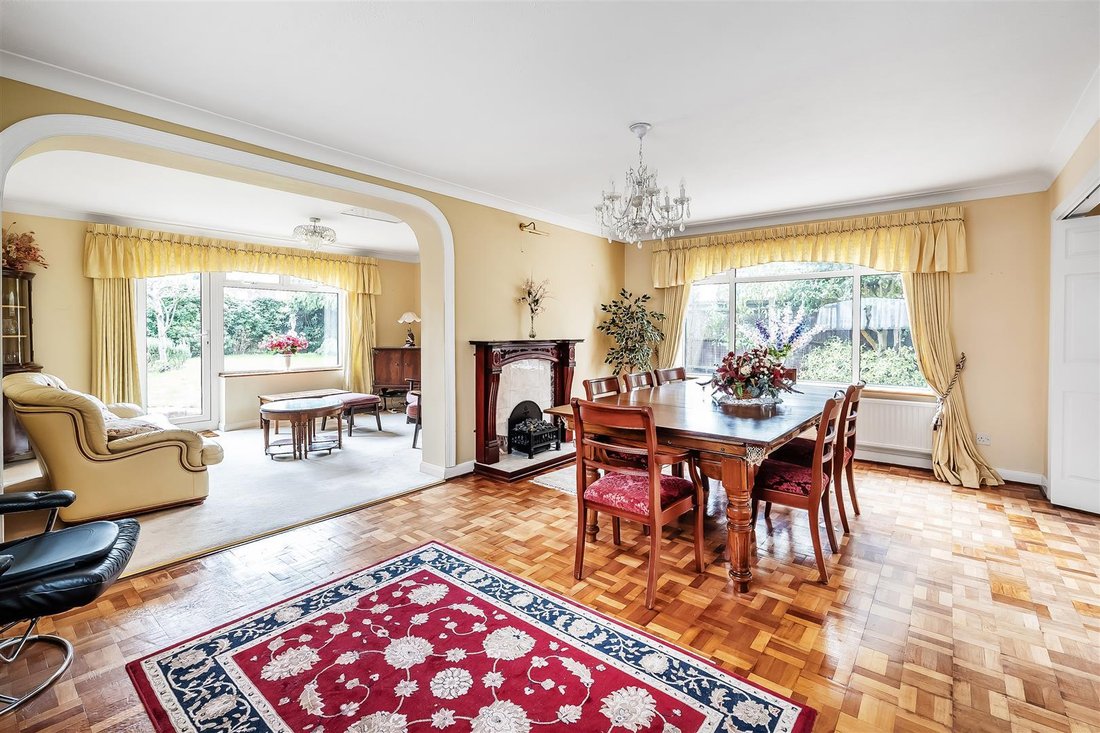House in London Borough of Sutton, England 3 - 17139558