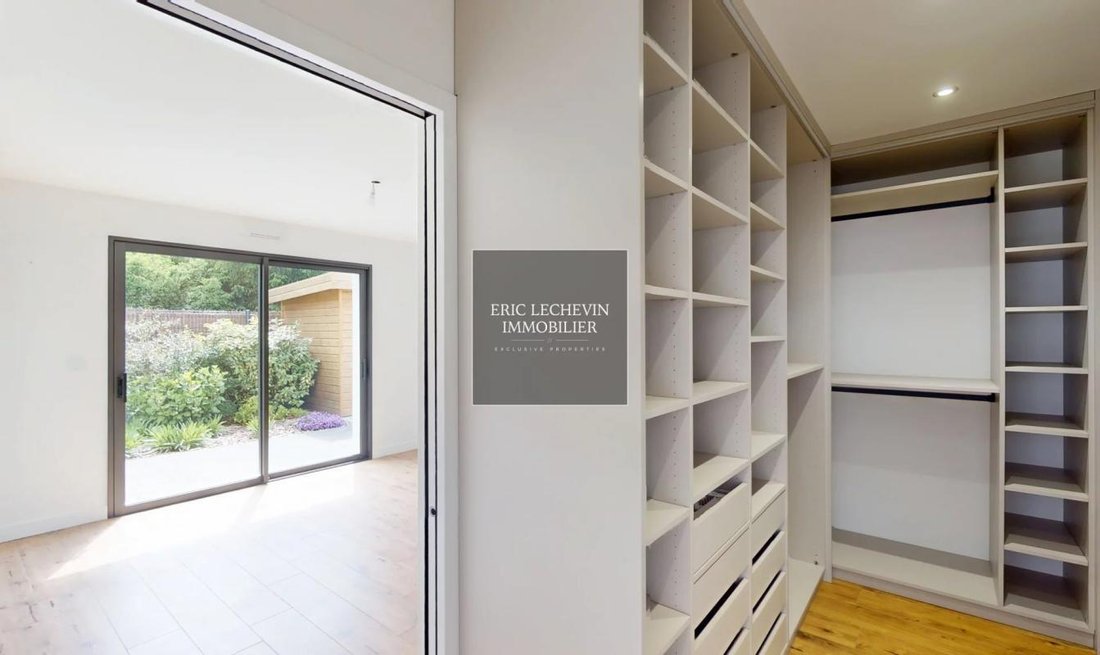 Villa in Cucq, Hauts-de-France, France 4 - 17139747