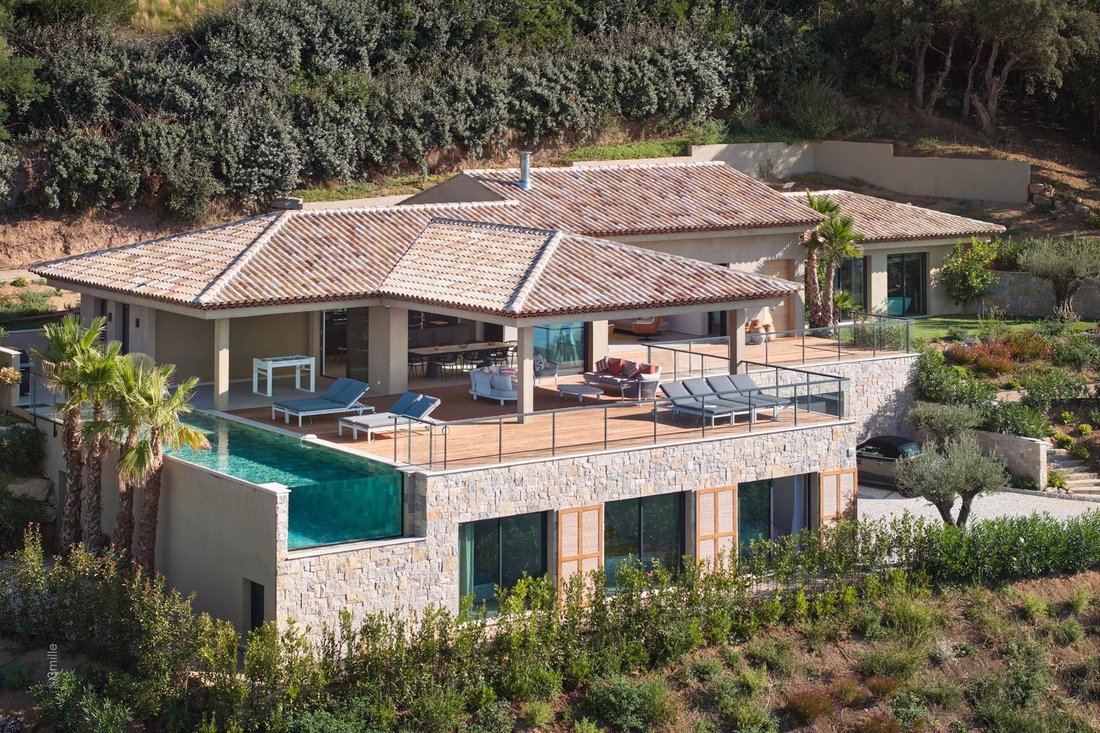 Villa in Sainte-Maxime, Provence-Alpes-Côte d'Azur, France 5 - 17139718