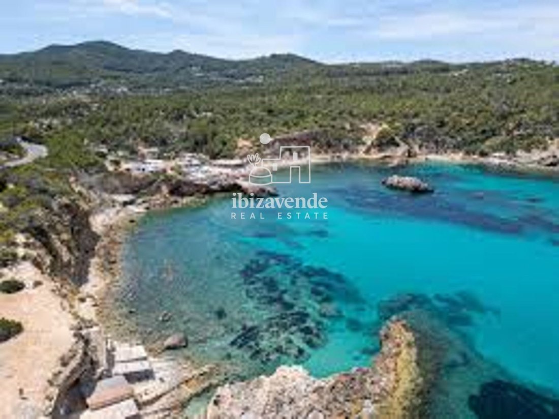 Villa in Sant Joan de Labritja, Balearic Islands, Spain 1 - 17139834