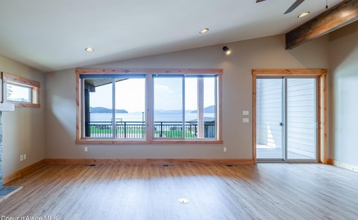 Condo in Nordman, Idaho, United States 1