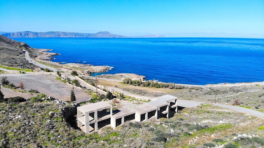 Land in Crete, Greece 1 - 17139497