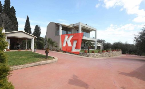 Villa in Corfu, Peloponnese, Western Greece and the Ionian, Greece 1