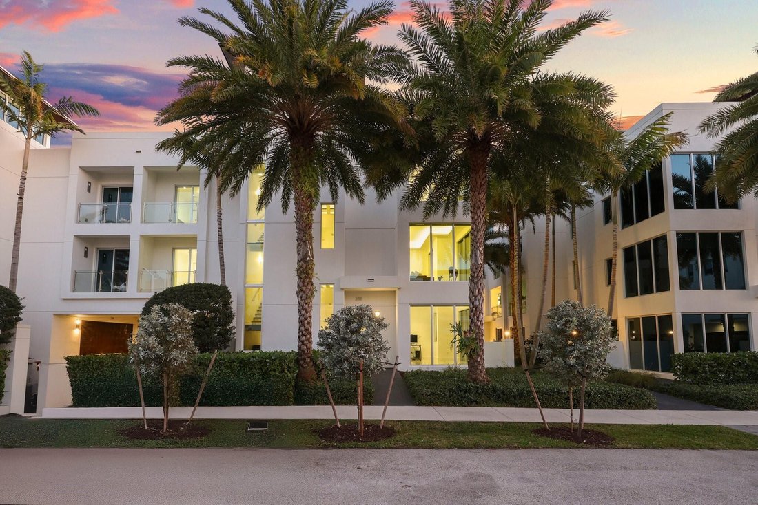 Townhouse in Fort Lauderdale, Florida, United States 4 - 17139500
