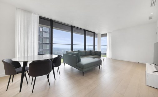 Penthouse in Trowbridge Estate, Hackney, England 1