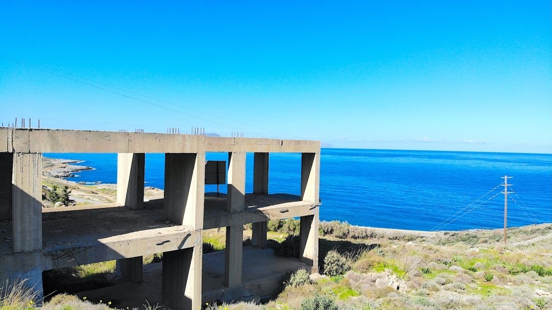 Land in Crete, Greece 5 - 17139497