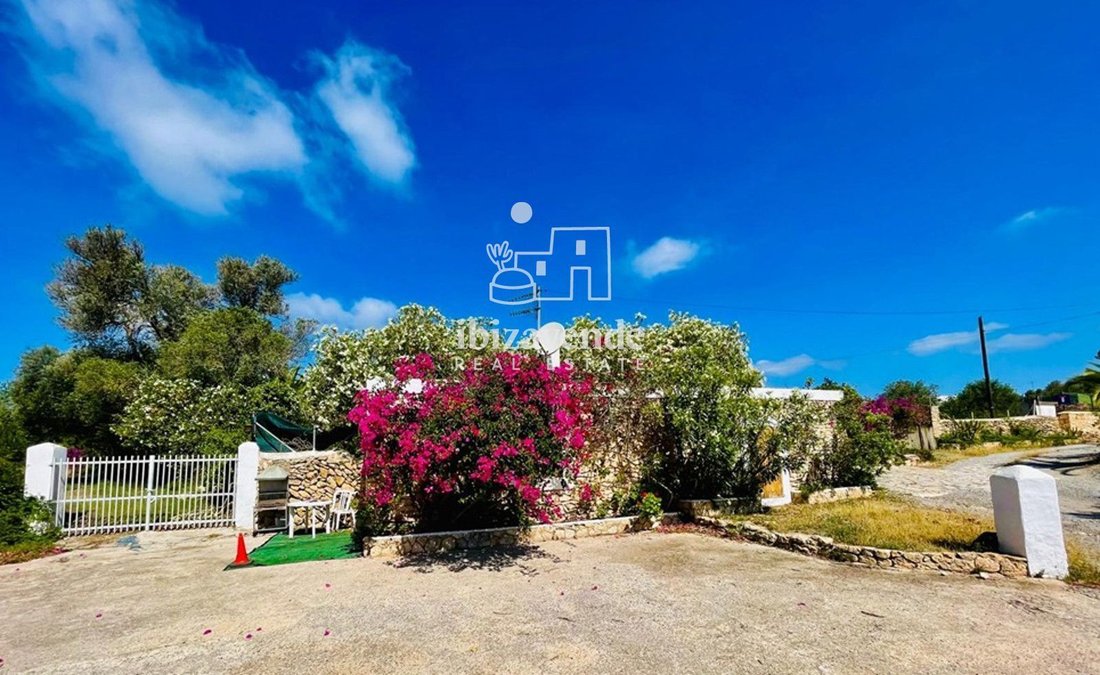 Villa in Sant Josep de sa Talaia, Balearic Islands, Spain 2 - 17139829