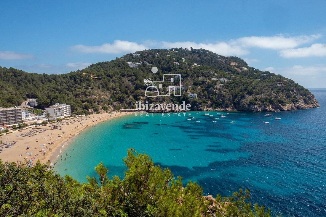 Villa in Santa Eularia des Riu, Balearic Islands, Spain 1 - 17139839