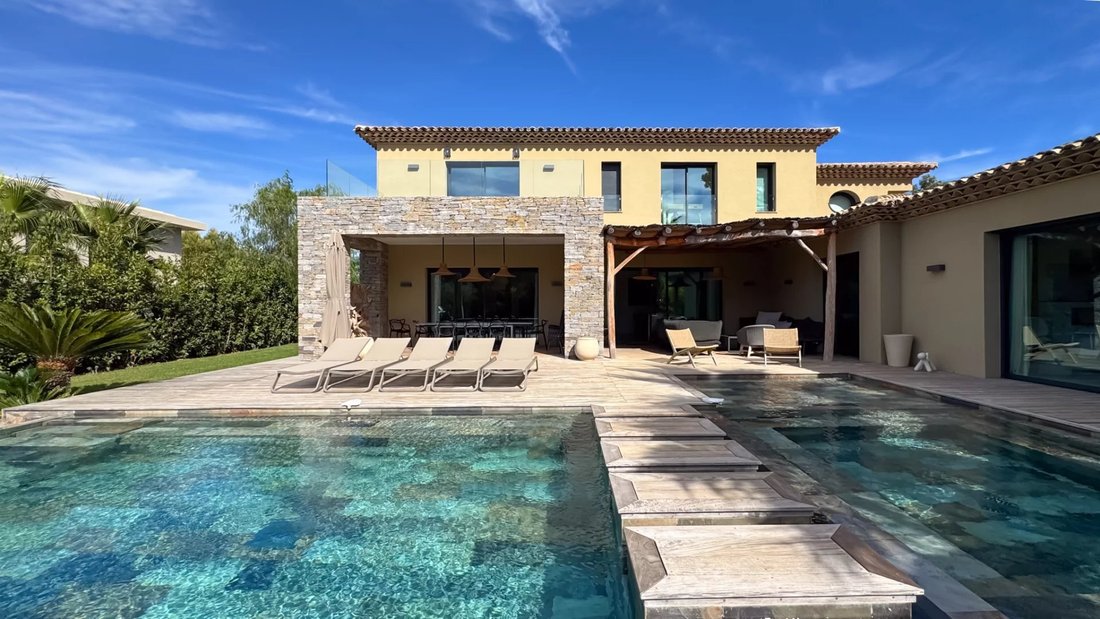 Villa in Zone Ouest Urbaine, Saint-Tropez, France 2 - 17139781