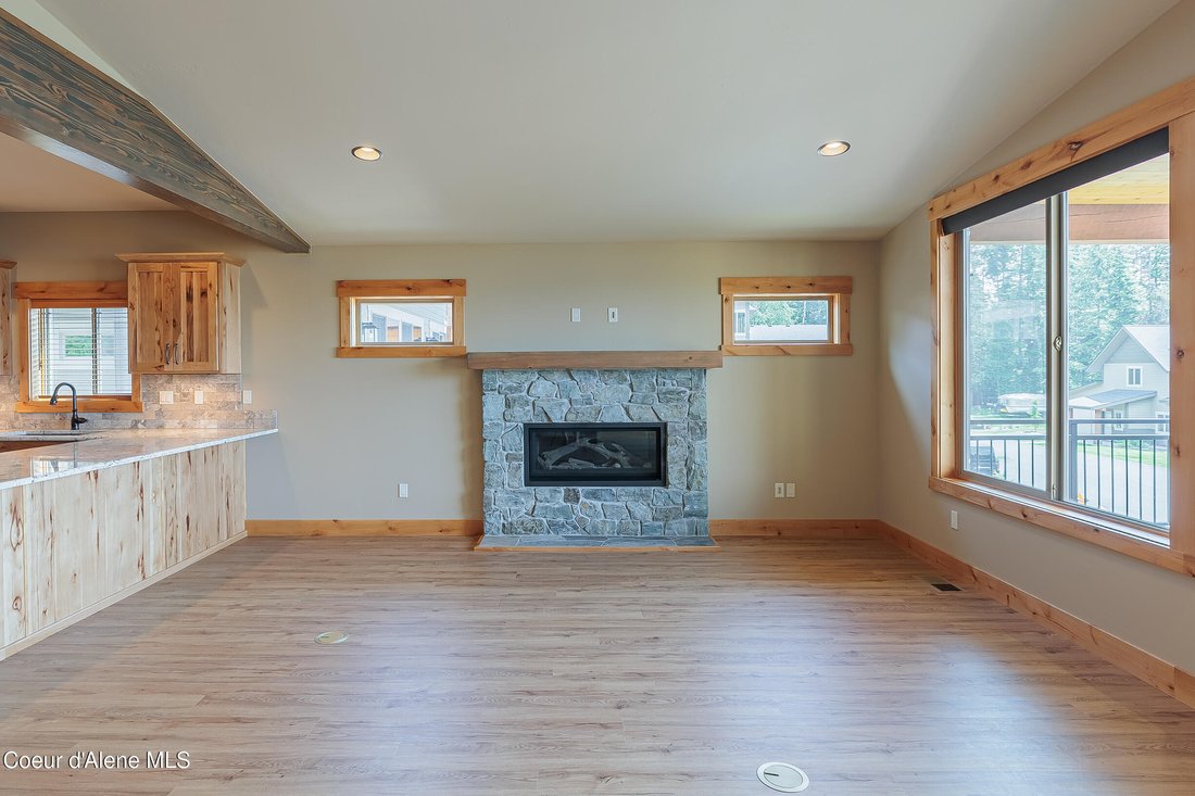 Condo in Nordman, Idaho, United States 4 - 17139432