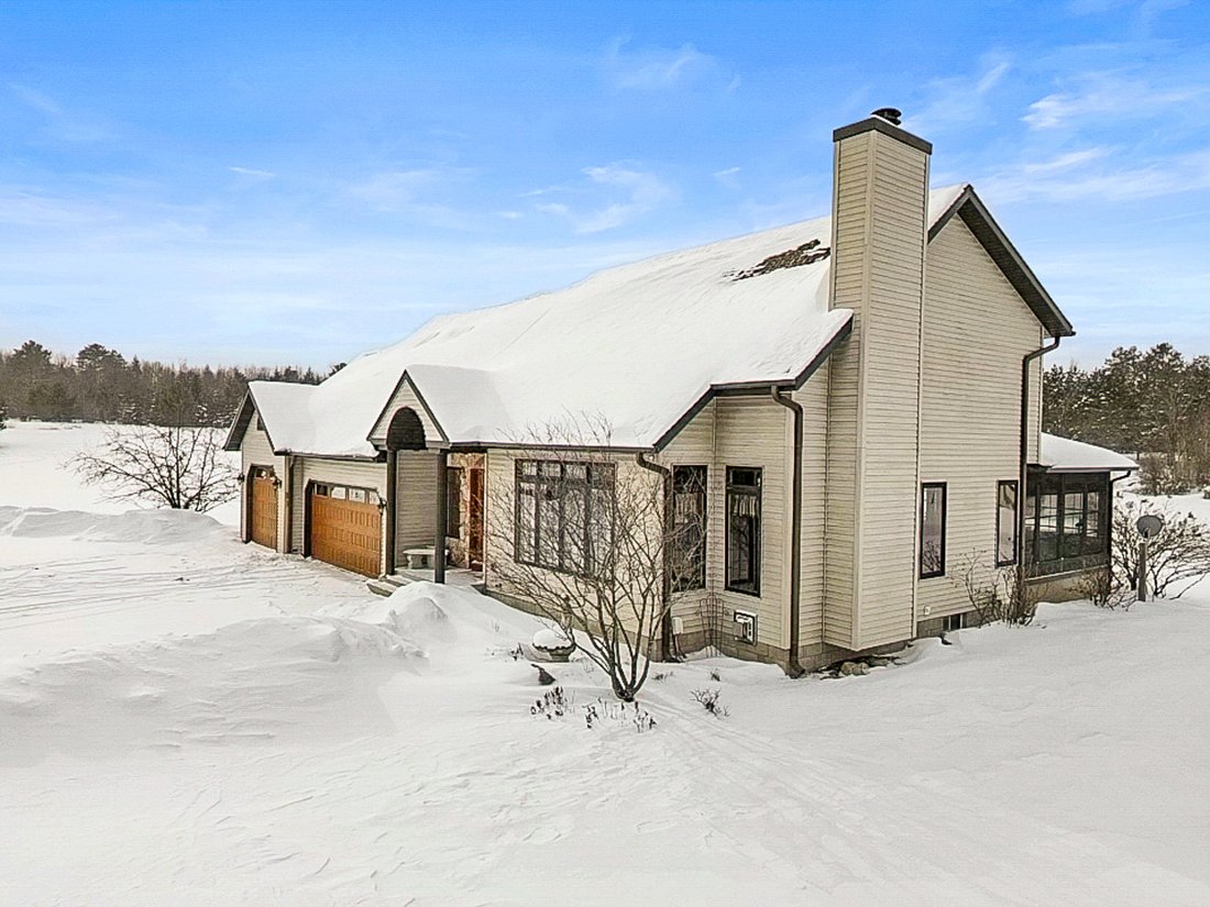 House in Park Falls, Wisconsin, United States 3 - 17141239