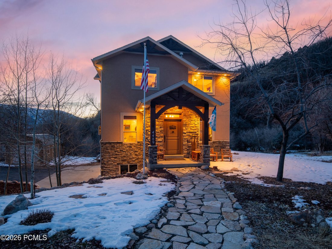 House in Eden, Utah, United States 2 - 17141526