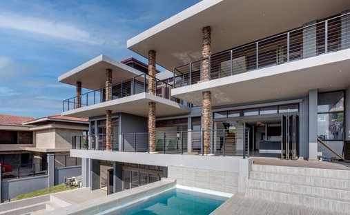 House in Blackburn, KwaZulu-Natal, South Africa 1
