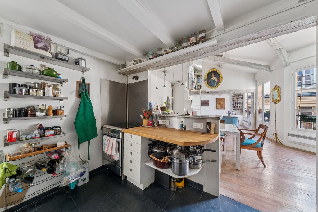 Apartment in Les Halles, Paris 1er Arrondissement, Paris 4 - 17142380