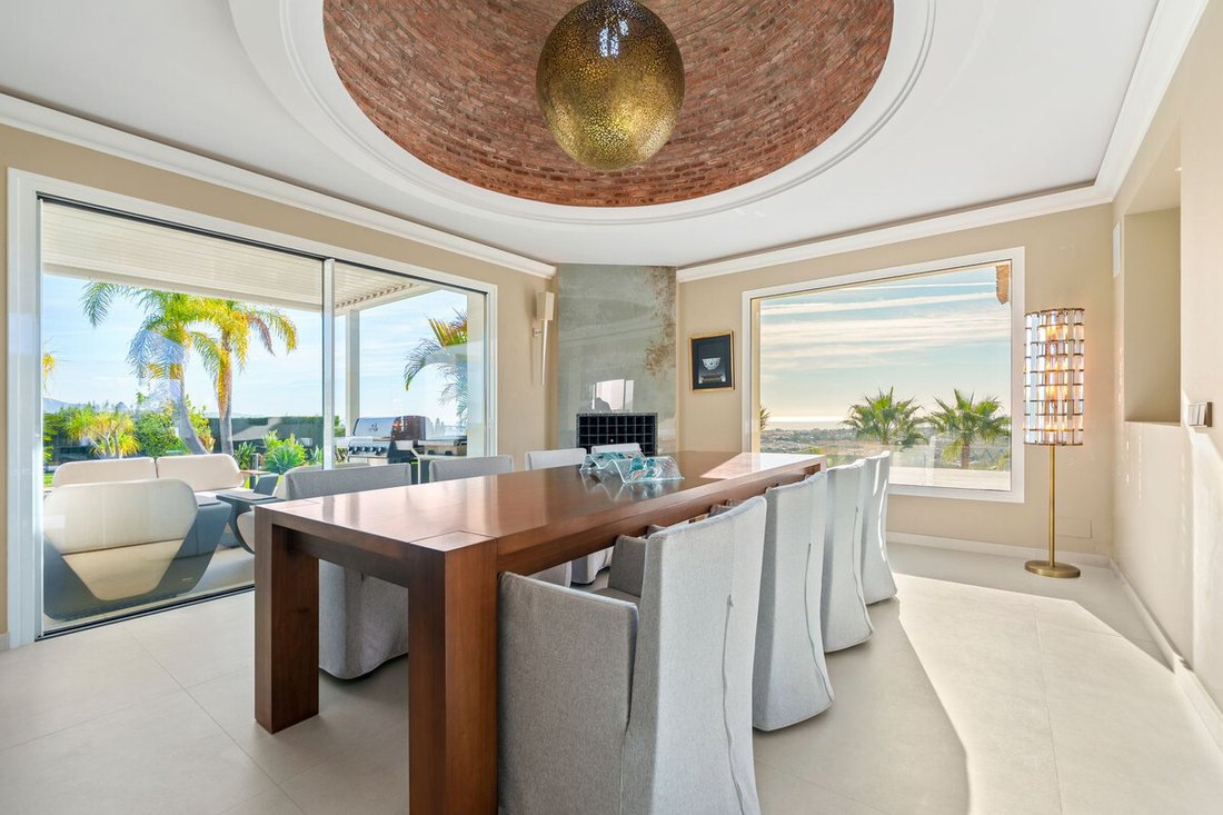 Villa in Benahavis, Andalusia, Spain 3 - 17140905