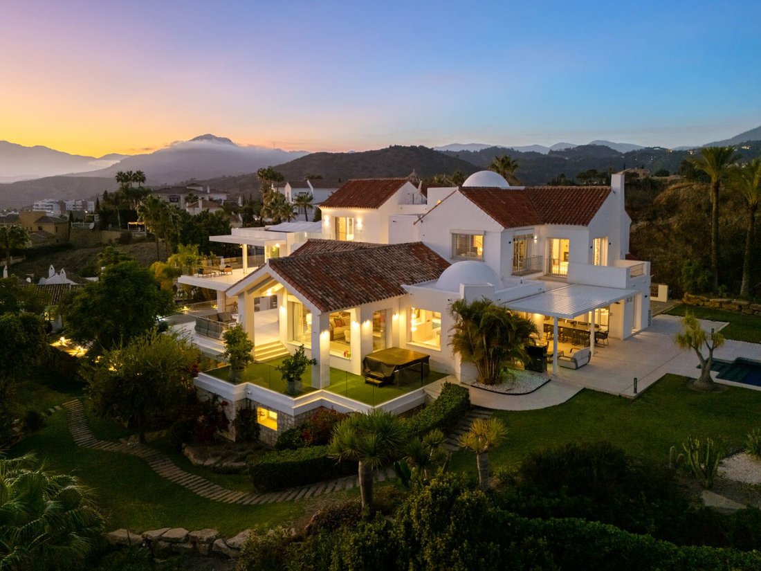 Villa in Benahavis, Andalusia, Spain 2 - 17140905