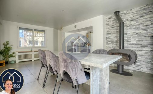 Sale Manor 735 M² 17 Rooms