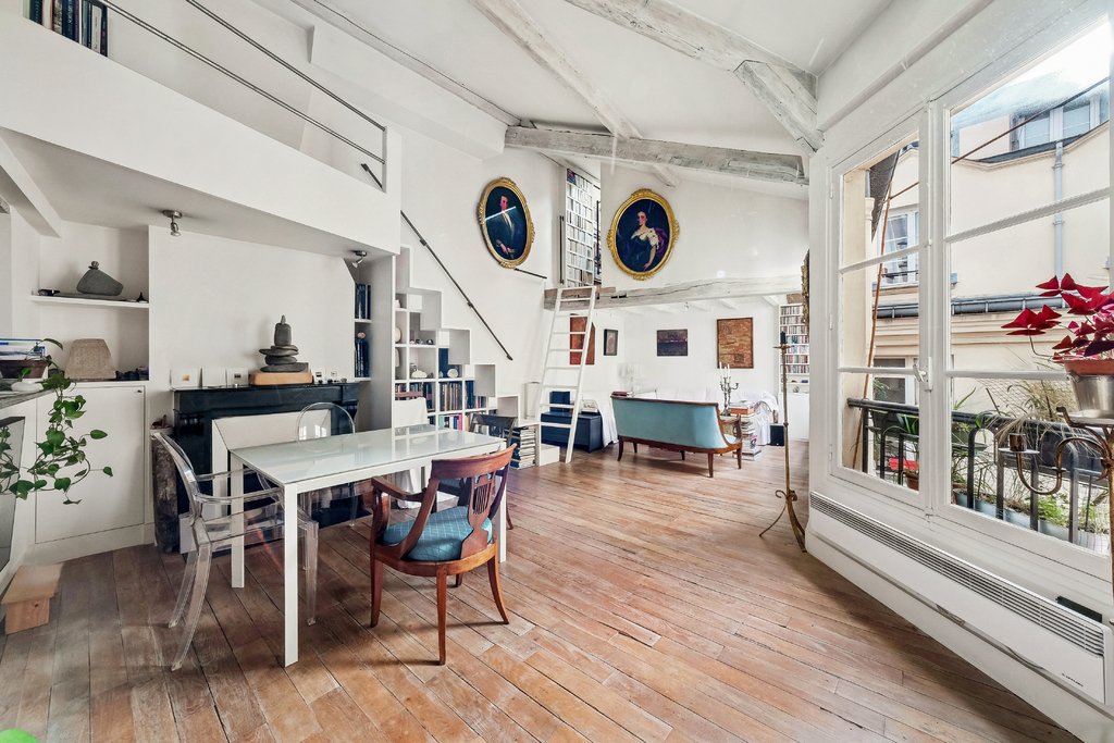 Apartment in Les Halles, Paris 1er Arrondissement, Paris 2 - 17142380
