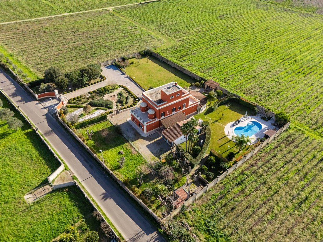 Villa in Novoli, Apulia, Italy 3 - 17143583
