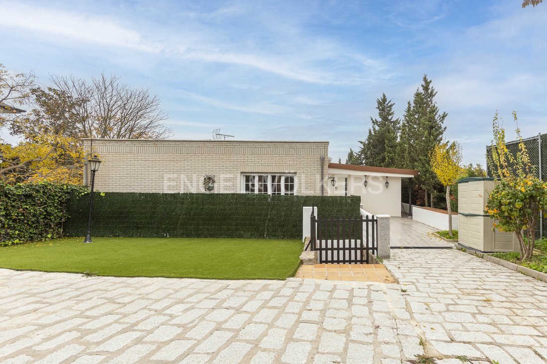 House in Boadilla del Monte, Comunidad de Madrid, Spain 2 - 17143131
