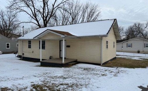 Apartment in Dunbar, West Virginia, United States 1