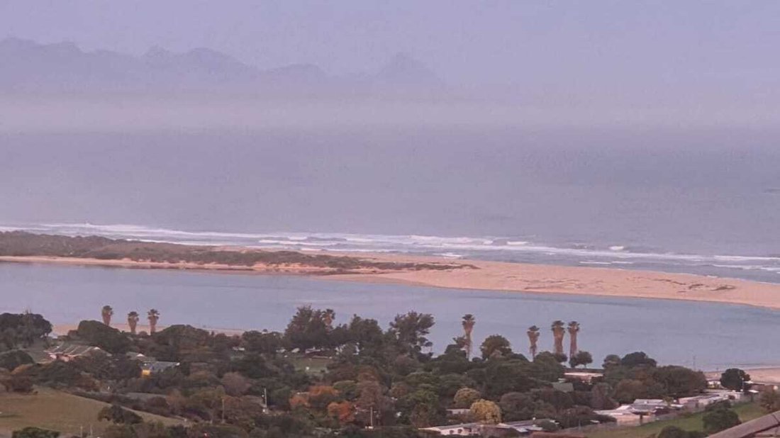 House in Plettenberg Bay, Western Cape, South Africa 4 - 17141197