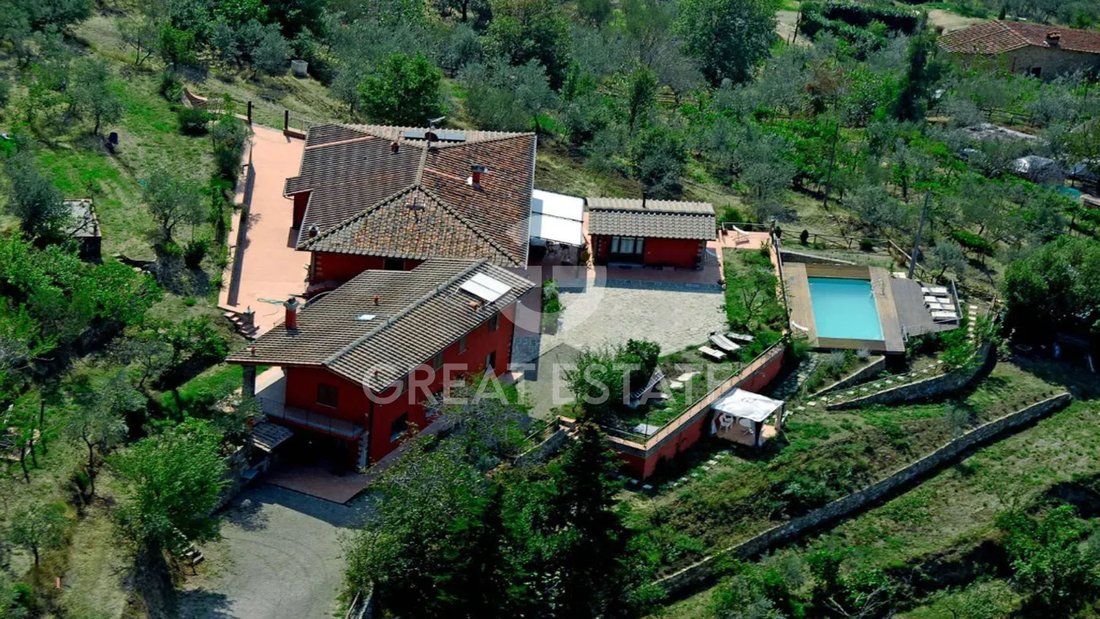 Estate in Castelfranco Piandisco, Tuscany, Italy 3 - 17142672