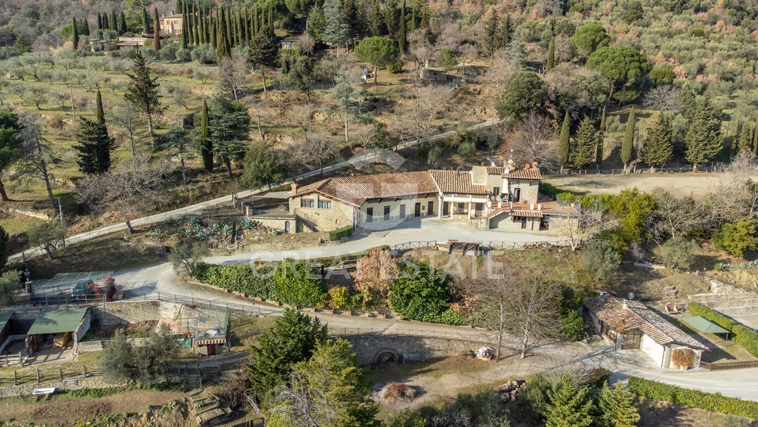 Estate in Center, Cortona, Tuscany 3 - 17142687