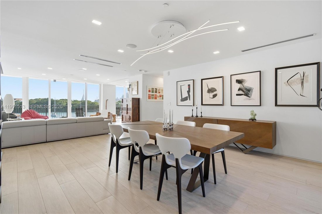 Condo in Miami Beach, Florida, United States 5 - 17142741