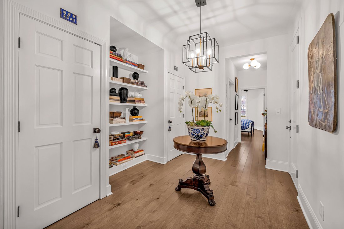 Co Op in New York, New York, United States 5 - 17131830