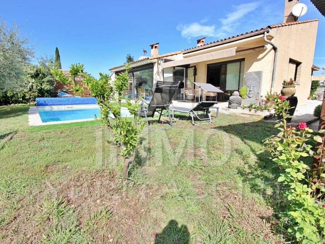 House in Mougins, Provence-Alpes-Côte d'Azur, France 2 - 17142678