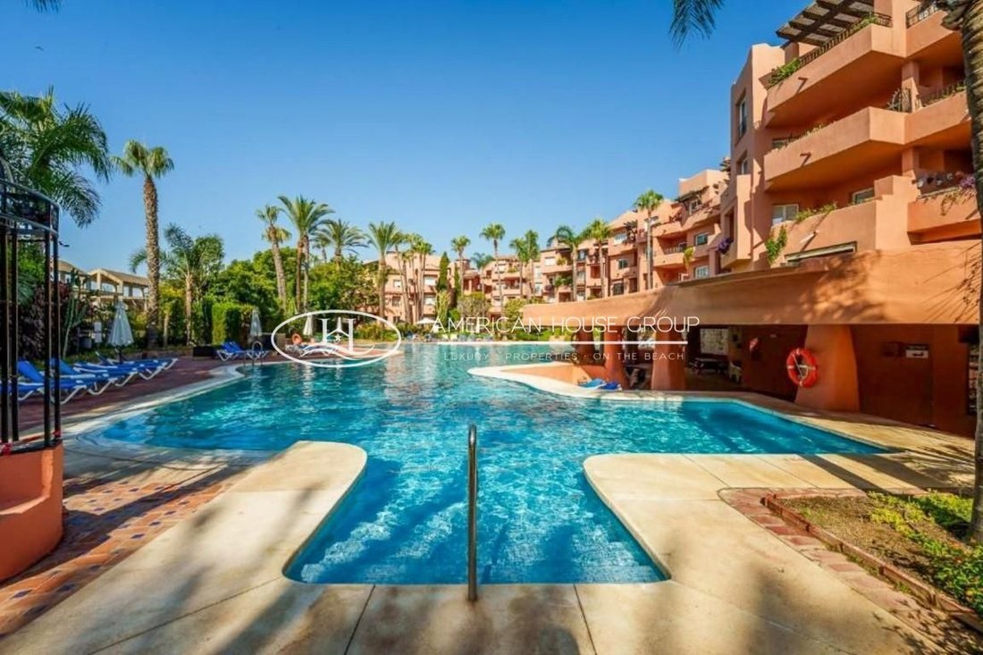 Apartment in Golden Mile, Andalusia, Spain 1 - 17140615