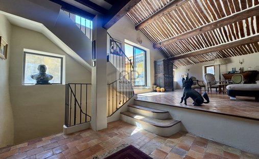 Maison à Zone Urbaine, Lambesc, France 1