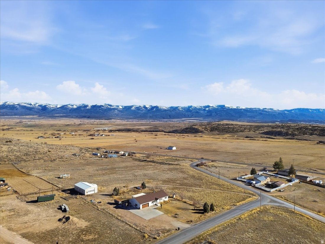 House in Chester, Utah, United States 4 - 17141833