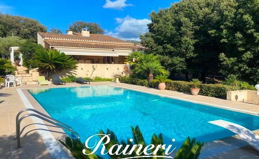 Villa in Grosseto-Prugna, Korsika, Frankreich 1