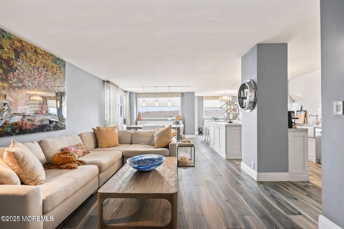 Condo in Long Branch, New Jersey, United States 1 - 17141729