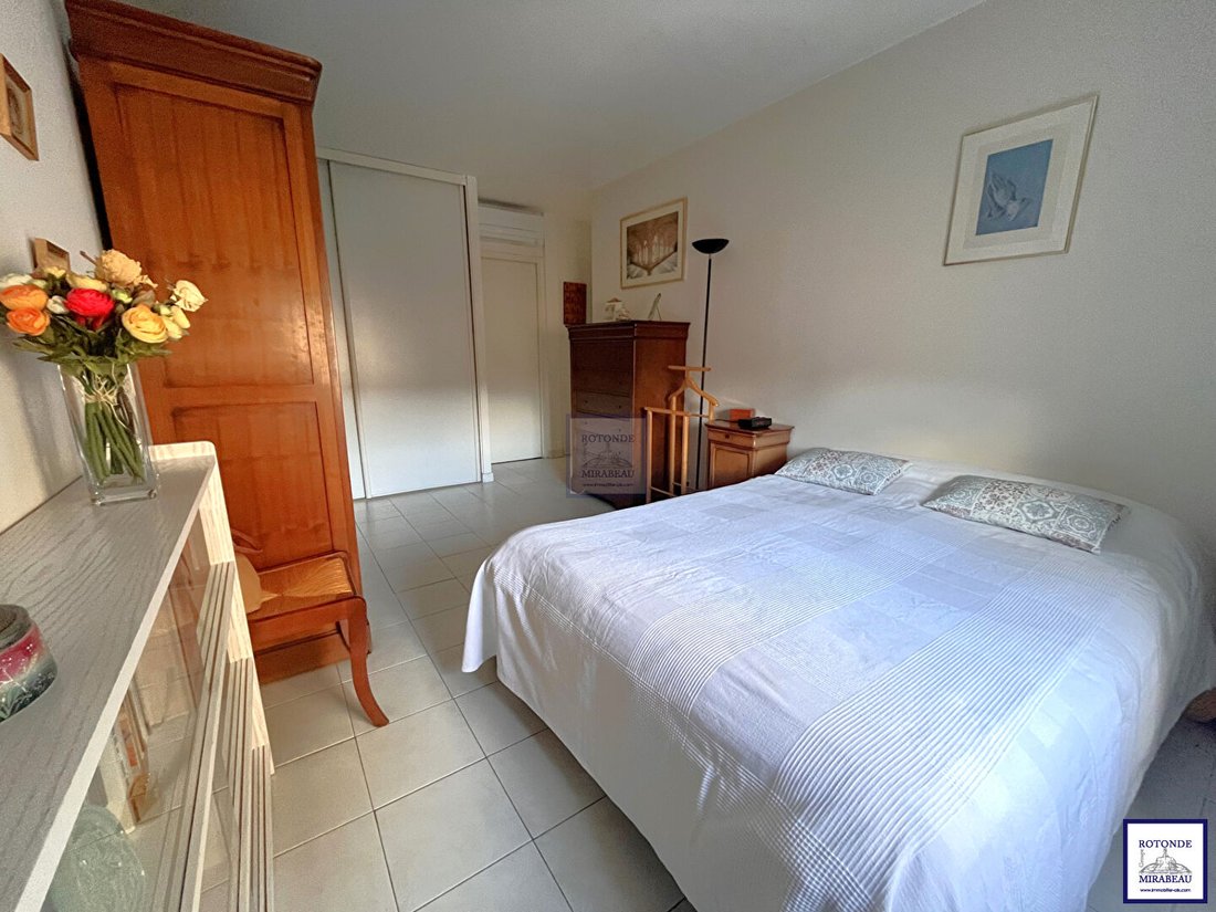 Apartment in Granettes-Jauberte-Sainte Anne, Aix-en-Provence, France 5 - 17142578