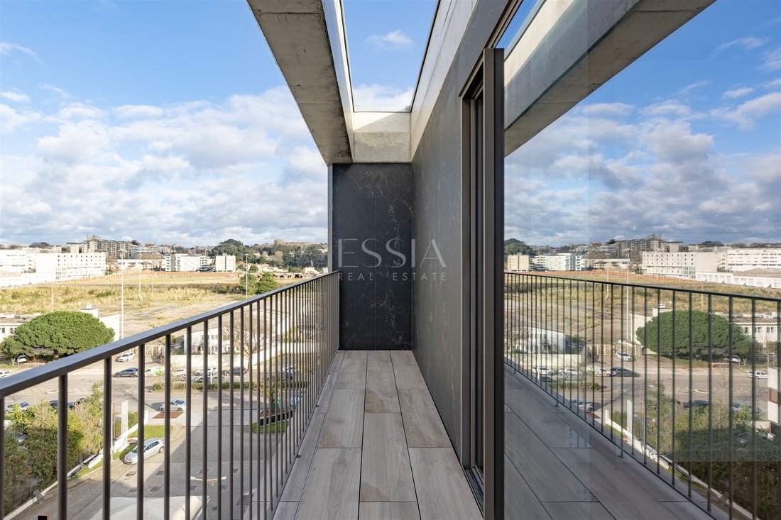 Apartment in Matosinhos e Leca da Palmeira, Porto District, Portugal 1 - 16906228